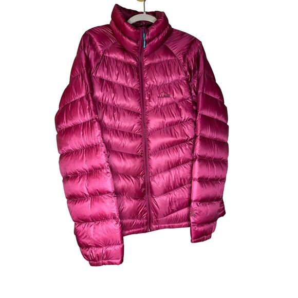 L.L.Bean Ultralight 850 Down Jacket in pink/purple - Picture 1 of 10